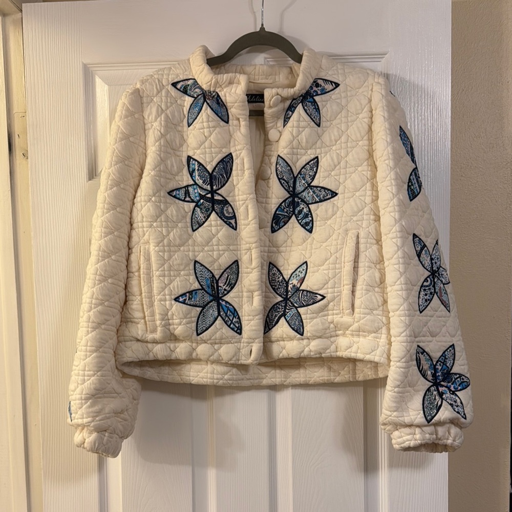 Quilted Floral Jacket - Cream and Blue